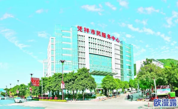 大菠萝官方隐藏入口：网友热议这个神秘通道，是否真的能带来意想不到的惊喜与福利？