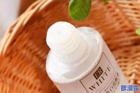 白丝脚上浓浓的精华液的预防方法:从护肤成分到日常护理,全面解析如何有效避免脚部皮肤问题 白丝脚上浓浓的精华液的预防方法:从护肤成分到日常护理,全面解析如何有效避免脚部皮肤问题